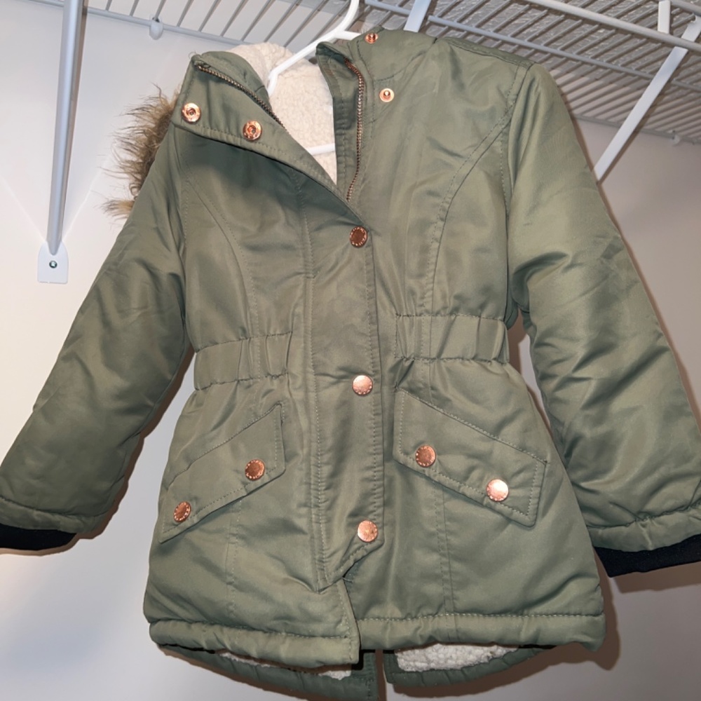 Winter jacket - Picture 2 of 4